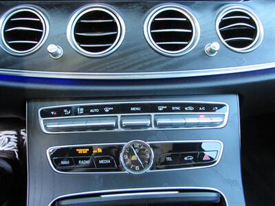 2019 Mercedes-Benz E 300   - Photo 20 - Dublin, CA 94568