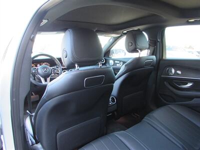 2019 Mercedes-Benz E 300   - Photo 26 - Dublin, CA 94568