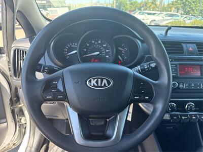2014 Kia Rio 5-Door LX   - Photo 15 - Dublin, CA 94568