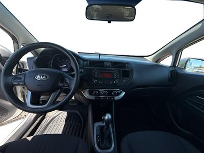 2014 Kia Rio 5-Door LX   - Photo 10 - Dublin, CA 94568