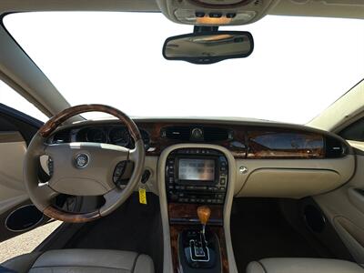 2004 Jaguar XJ8 Vanden Plas   - Photo 10 - Dublin, CA 94568