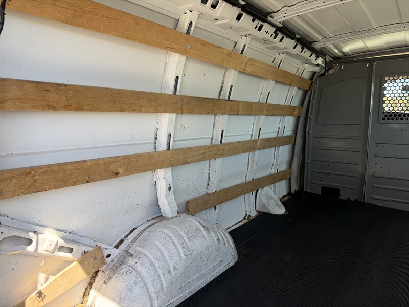2014 GMC Savana 2500 - Photo 19 - Dublin, CA 94568