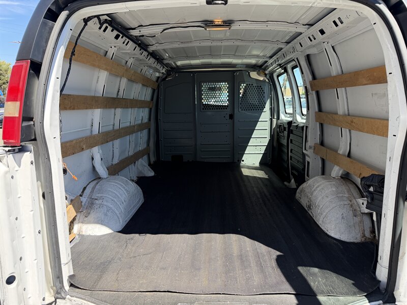 2014 GMC Savana 2500 - Photo 18 - Dublin, CA 94568