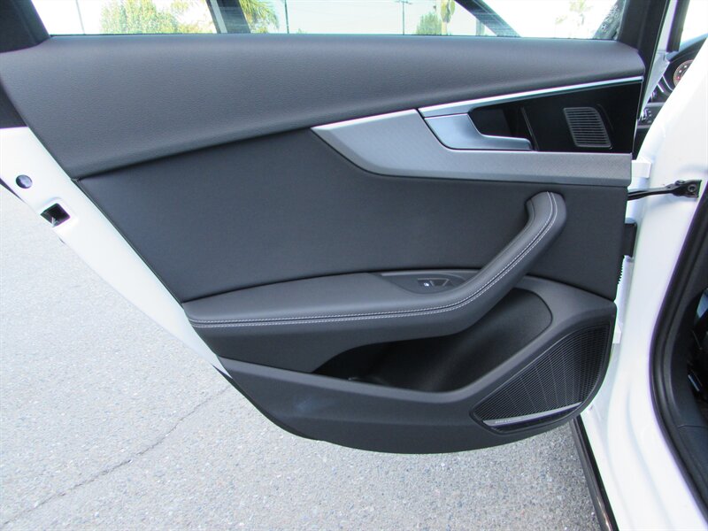 2023 Audi A4 quattro S line Prem Plus - Photo 24 - Dublin, CA 94568
