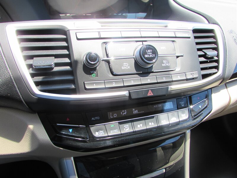 2016 Honda Accord LX - Photo 16 - Dublin, CA 94568