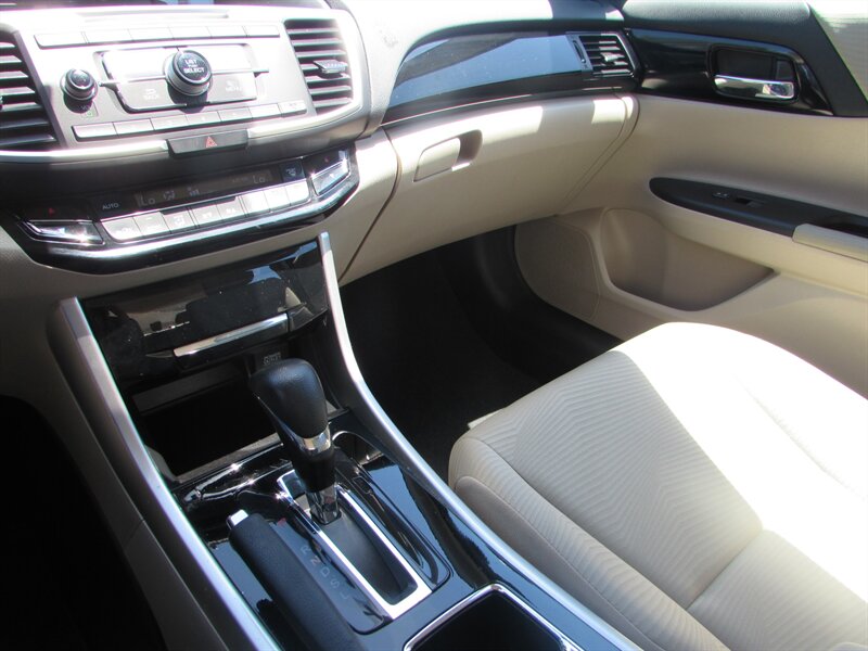 2016 Honda Accord LX - Photo 17 - Dublin, CA 94568