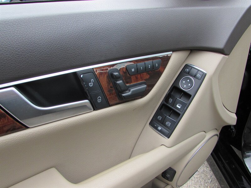 2013 Mercedes-Benz C 300 Luxury 4MATIC - Photo 10 - Dublin, CA 94568
