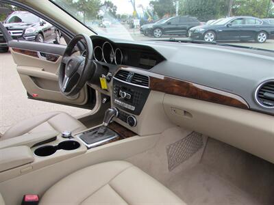 2013 Mercedes-Benz C 300 Luxury 4MATIC - Photo 33 - Dublin, CA 94568