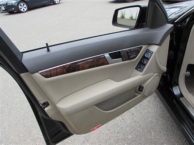 2013 Mercedes-Benz C 300 Luxury 4MATIC - Photo 9 - Dublin, CA 94568