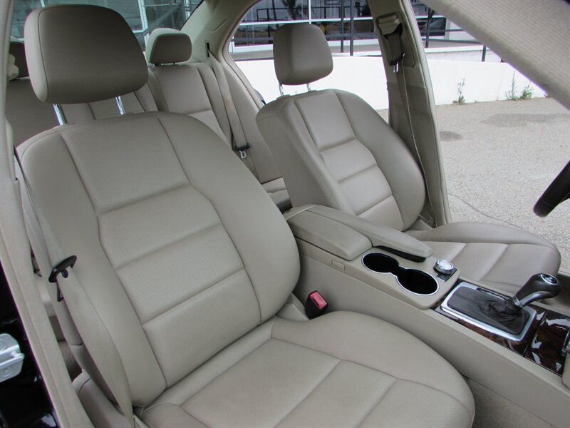 2013 Mercedes-Benz C 300 Luxury 4MATIC - Photo 34 - Dublin, CA 94568