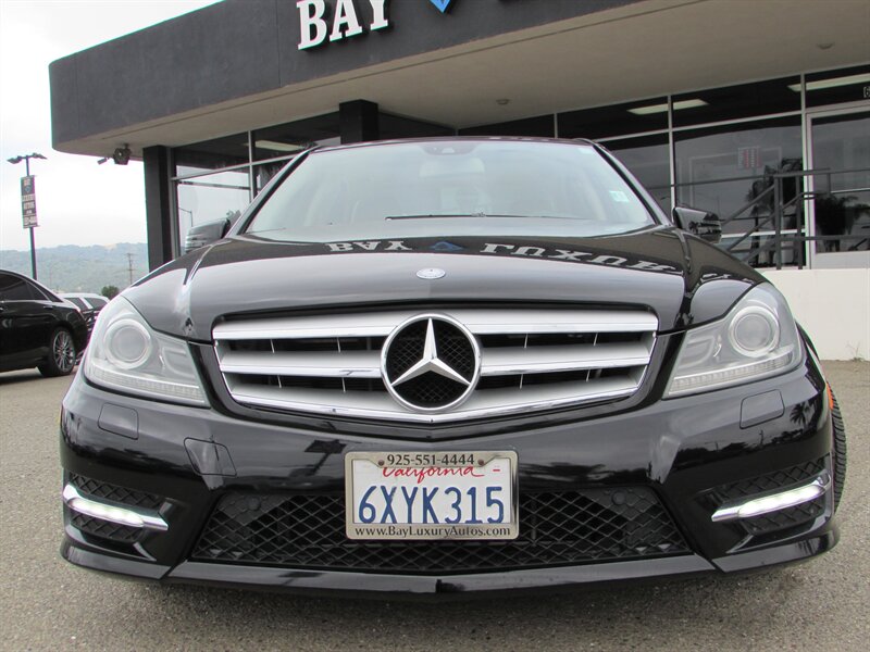 2013 Mercedes-Benz C 300 Luxury 4MATIC - Photo 2 - Dublin, CA 94568