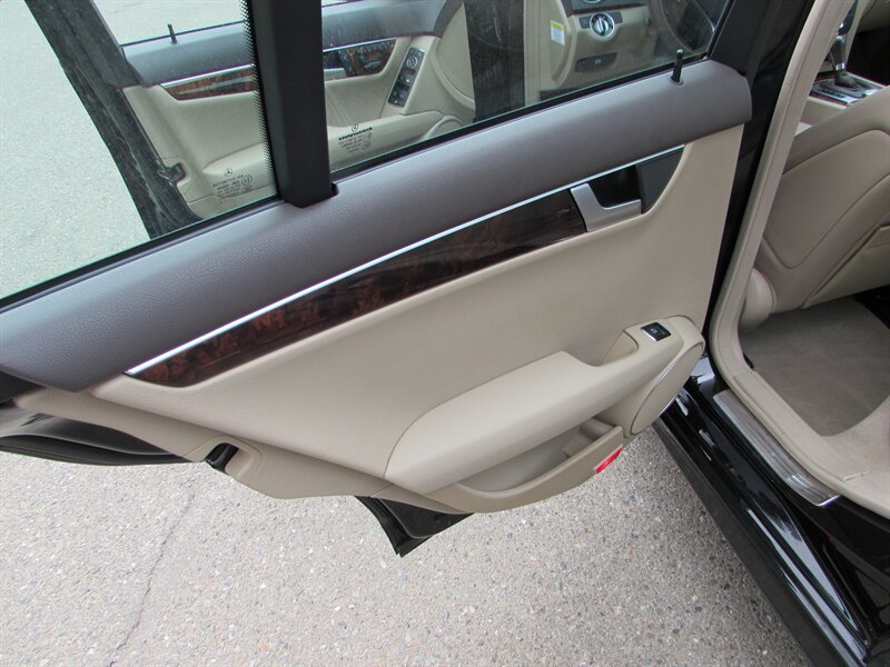 2013 Mercedes-Benz C 300 Luxury 4MATIC - Photo 23 - Dublin, CA 94568