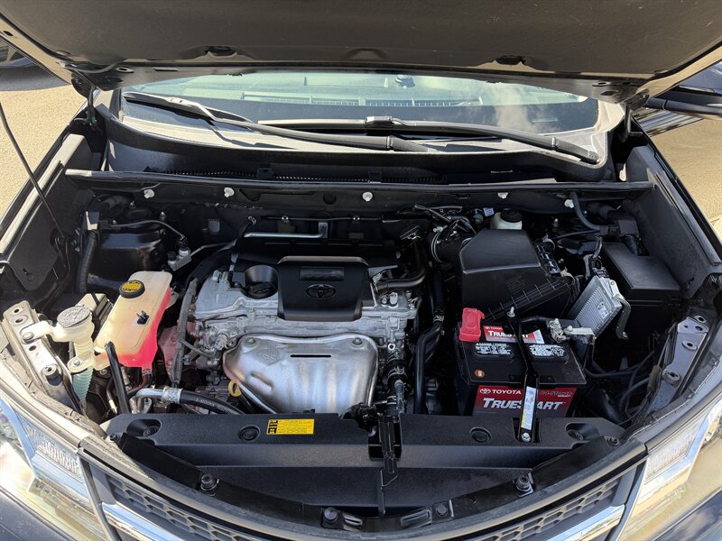 2015 Toyota RAV4 XLE - Photo 33 - Dublin, CA 94568