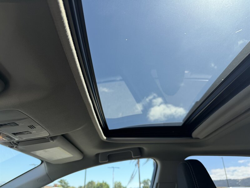 2015 Toyota RAV4 XLE - Photo 22 - Dublin, CA 94568
