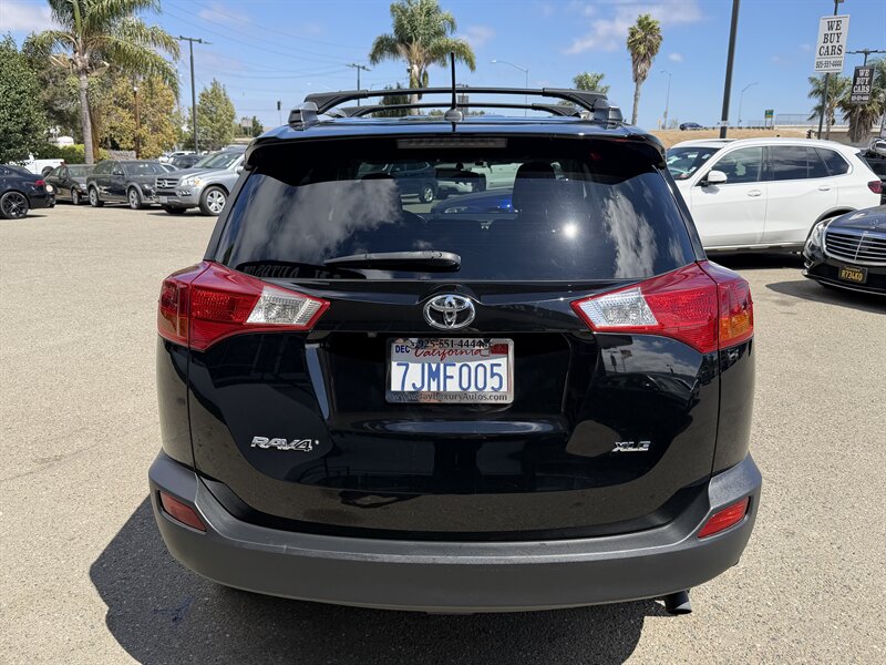 2015 Toyota RAV4 XLE - Photo 6 - Dublin, CA 94568