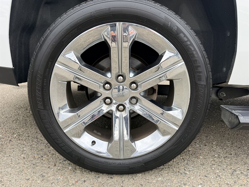 2017 GMC Yukon Denali - Photo 35 - Dublin, CA 94568