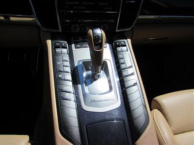2015 Porsche Panamera 4 - Photo 18 - Dublin, CA 94568