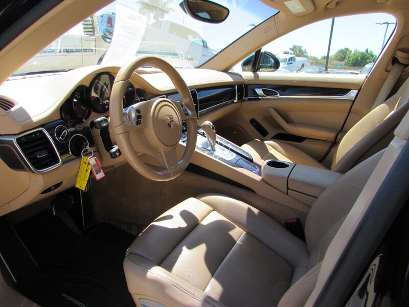 2015 Porsche Panamera 4 - Photo 9 - Dublin, CA 94568