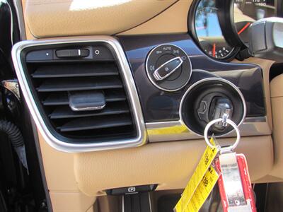 2015 Porsche Panamera 4 - Photo 21 - Dublin, CA 94568