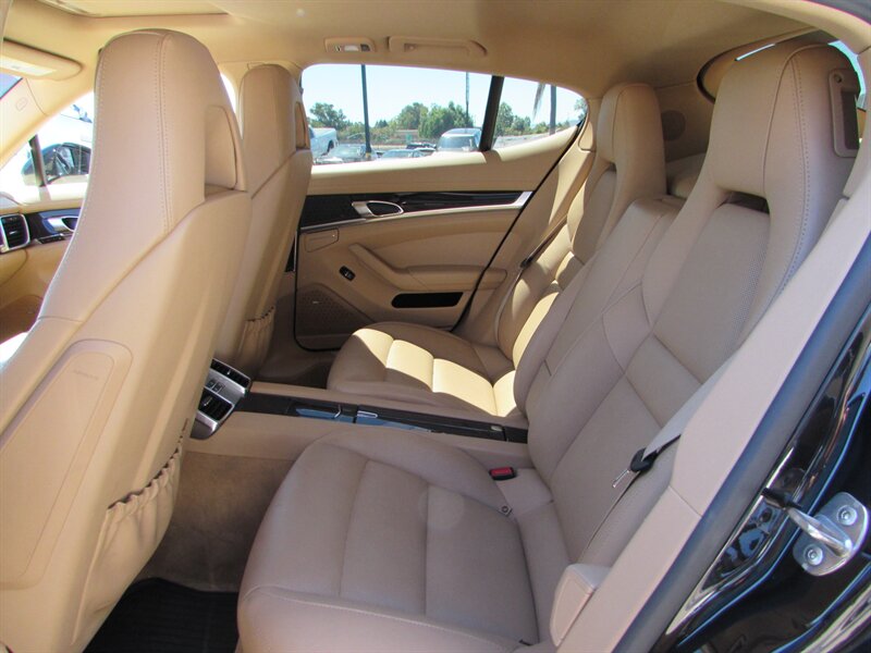 2015 Porsche Panamera 4 - Photo 28 - Dublin, CA 94568