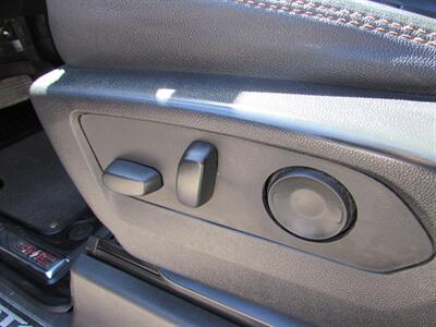 2023 GMC Sierra 1500 AT4 - Photo 13 - Dublin, CA 94568
