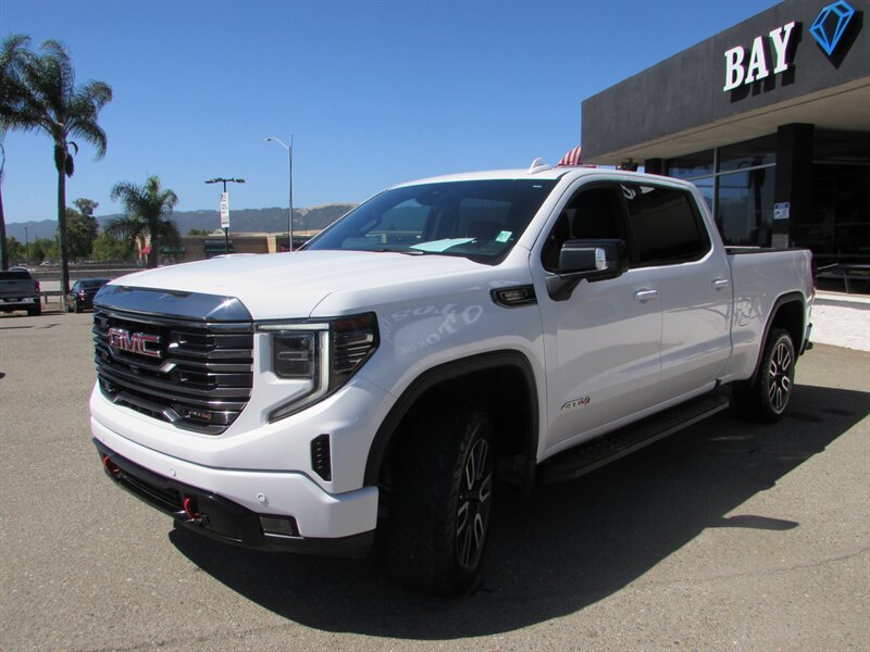 2023 GMC Sierra 1500 AT4 - Photo 4 - Dublin, CA 94568