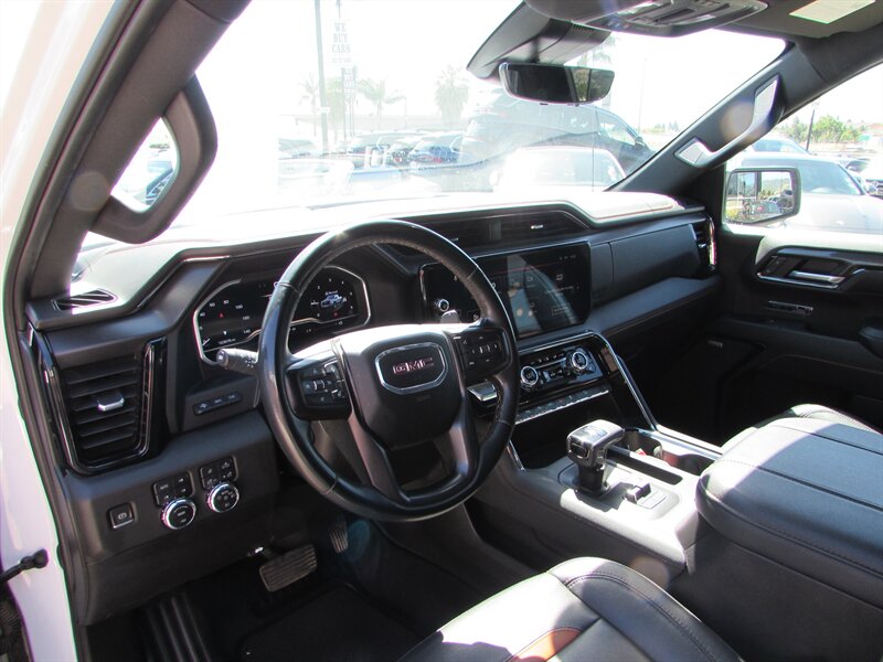 2023 GMC Sierra 1500 AT4 - Photo 14 - Dublin, CA 94568