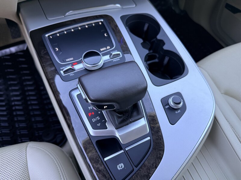 2019 Audi Q7 quattro Premium Plus 45 T - Photo 18 - Dublin, CA 94568