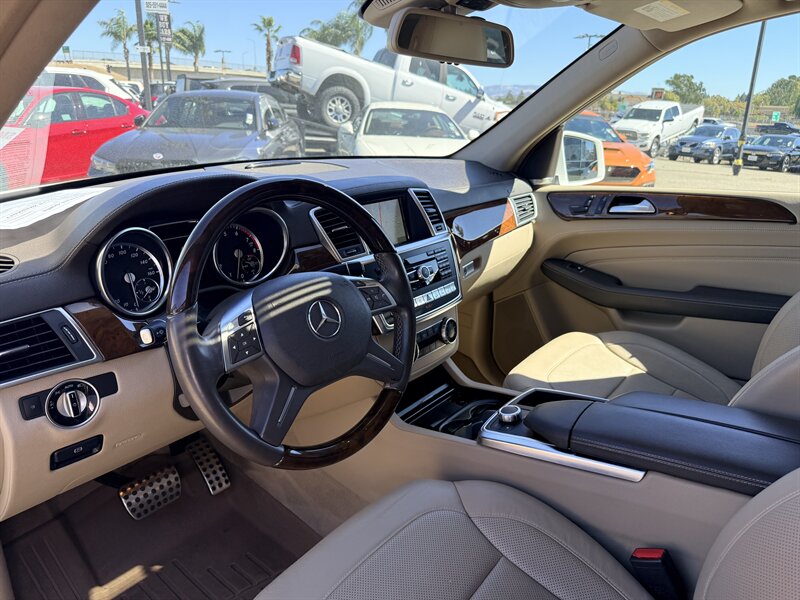 2015 Mercedes-Benz ML 400 - Photo 8 - Dublin, CA 94568