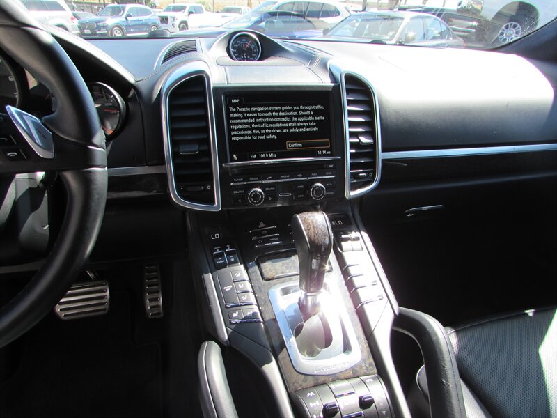 2013 Porsche Cayenne Turbo - Photo 16 - Dublin, CA 94568