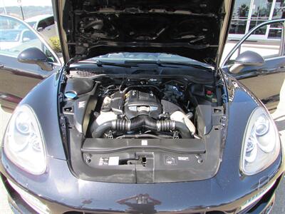 2013 Porsche Cayenne Turbo - Photo 36 - Dublin, CA 94568