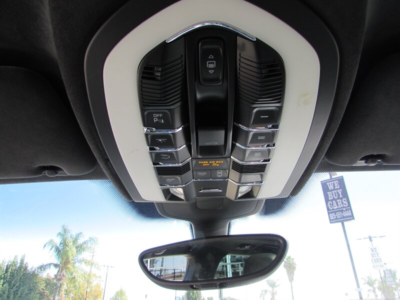 2013 Porsche Cayenne Turbo - Photo 19 - Dublin, CA 94568