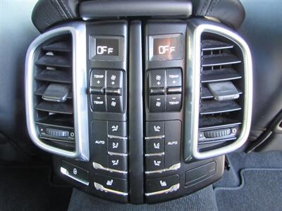 2013 Porsche Cayenne Turbo - Photo 29 - Dublin, CA 94568