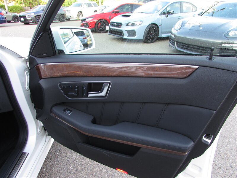 2013 Mercedes-Benz E 350 Luxury 4MATIC - Photo 30 - Dublin, CA 94568