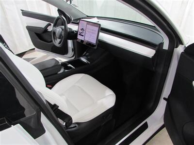 2021 Tesla Model Y Long Range   - Photo 24 - Dublin, CA 94568