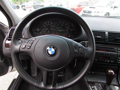 2003 BMW 3 Series 325i   - Photo 13 - Dublin, CA 94568