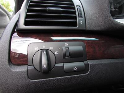 2003 BMW 3 Series 325i   - Photo 12 - Dublin, CA 94568