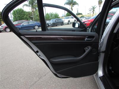 2003 BMW 3 Series 325i   - Photo 21 - Dublin, CA 94568