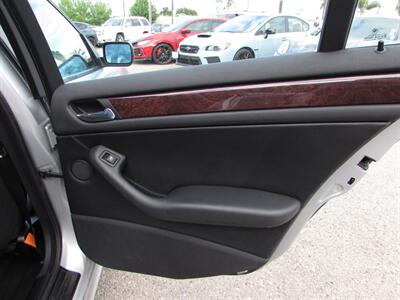 2003 BMW 3 Series 325i   - Photo 25 - Dublin, CA 94568