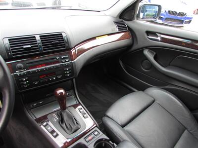 2003 BMW 3 Series 325i   - Photo 17 - Dublin, CA 94568