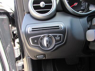 2018 Mercedes-Benz C 300   - Photo 12 - Dublin, CA 94568