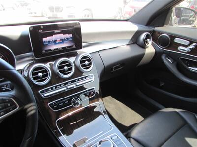 2018 Mercedes-Benz C 300   - Photo 18 - Dublin, CA 94568