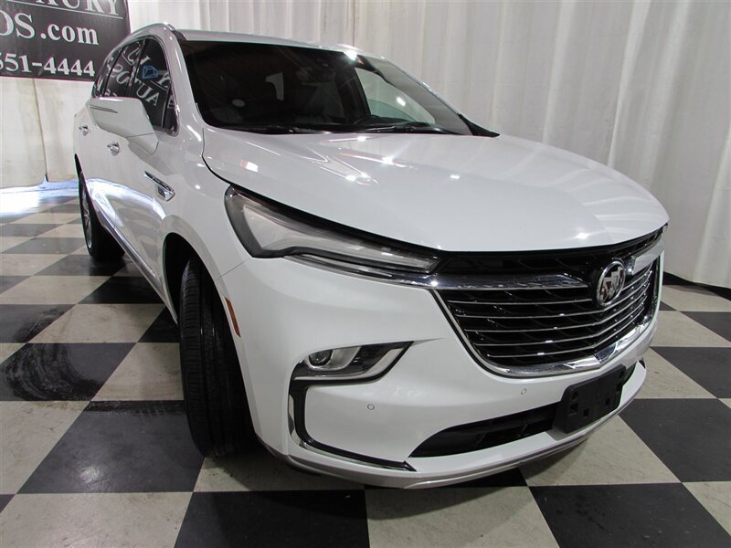 2024 Buick Enclave Premium  