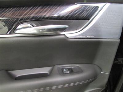 2023 Cadillac XT6 Premium Luxury   - Photo 23 - Dublin, CA 94568