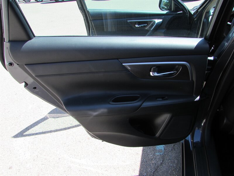 2013 Nissan Altima 2.5 SL - Photo 20 - Dublin, CA 94568