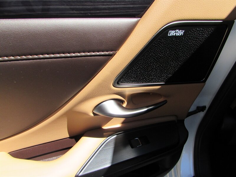 2021 Lexus ES 300h Luxury - Photo 26 - Dublin, CA 94568