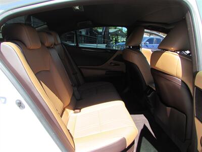 2021 Lexus ES 300h Luxury - Photo 30 - Dublin, CA 94568