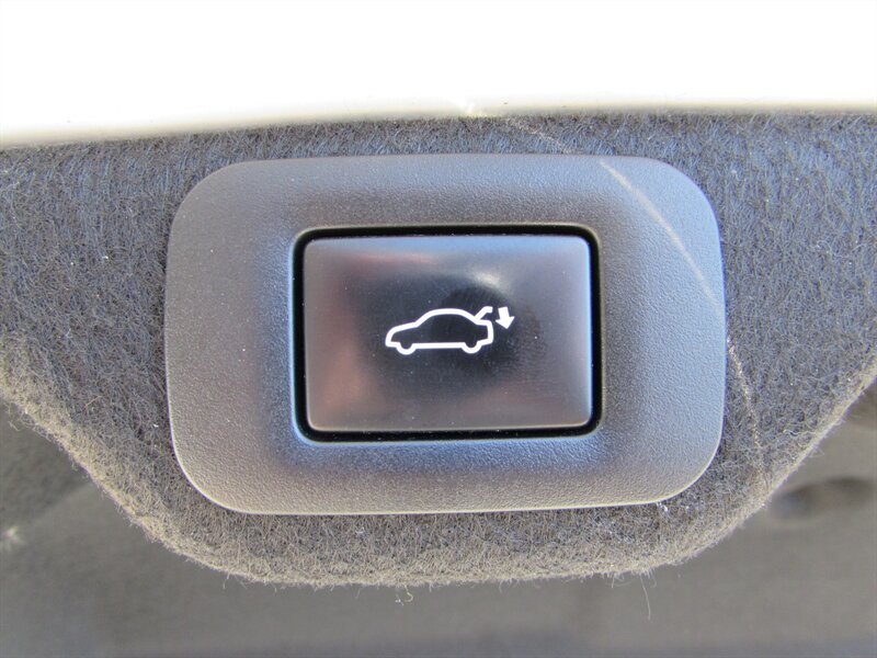 2021 Lexus ES 300h Luxury - Photo 29 - Dublin, CA 94568
