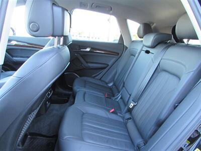 2019 Audi Q5 quattro Premium 45 TFSI   - Photo 18 - Dublin, CA 94568
