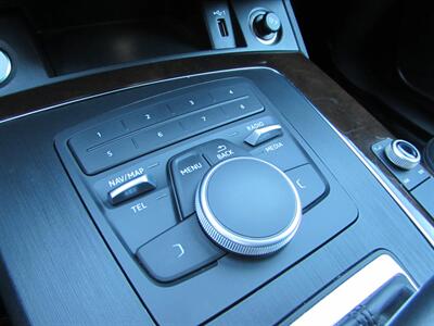 2019 Audi Q5 quattro Premium 45 TFSI   - Photo 16 - Dublin, CA 94568